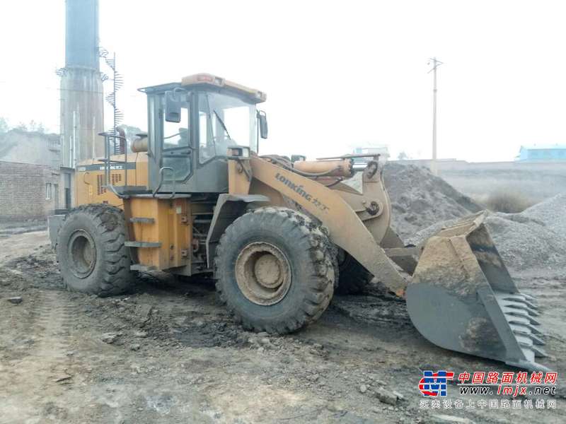 山西出售转让二手1369小时2013年龙工LG855D装载机