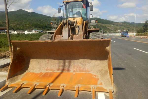 四川出售转让二手5000小时2011年临工LG953装载机