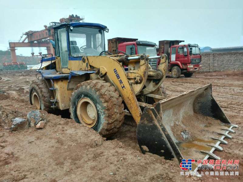 山西出售转让二手6800小时2009年龙工LG855装载机