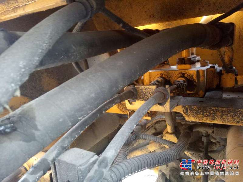 黑龙江出售转让二手2300小时2015年柳工ZL50CN装载机