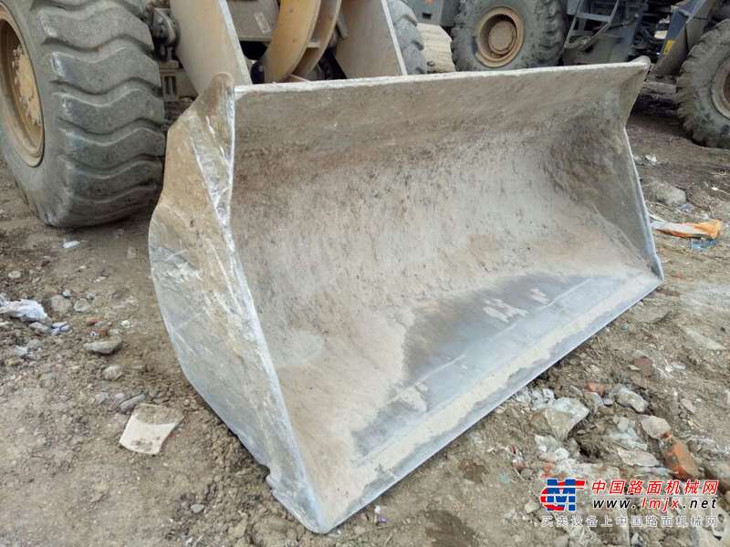 黑龙江出售转让二手5000小时2011年山工ZL30E装载机