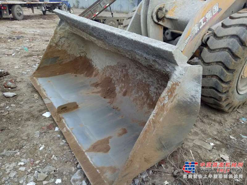 黑龙江出售转让二手5000小时2011年徐工LW300F装载机