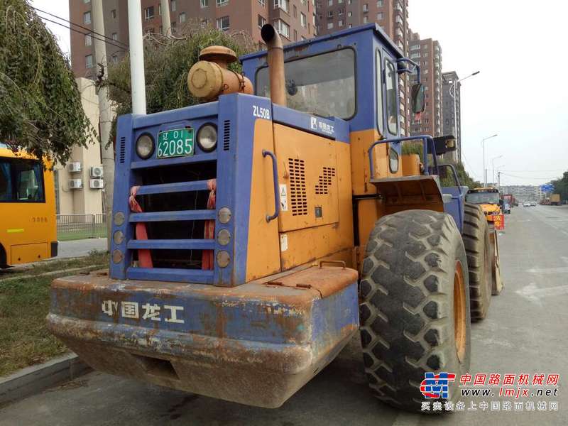 辽宁出售转让二手4000小时2009年龙工LG850装载机