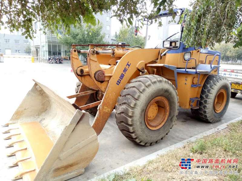辽宁出售转让二手4000小时2009年龙工LG850装载机