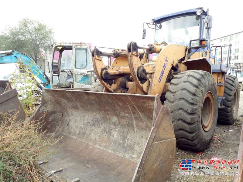辽宁出售转让二手8000小时2006年龙工ZL50B装载机