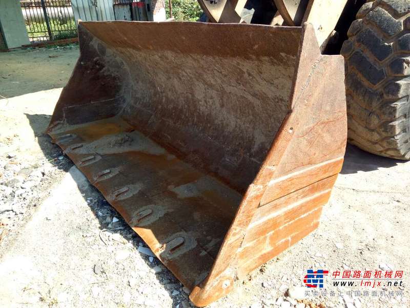 辽宁出售转让二手6000小时2007年龙工LG850装载机