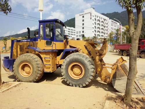 江西出售转让二手4000小时2013年龙工LG850装载机