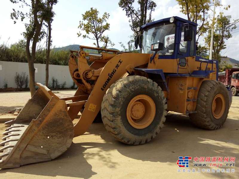 江西出售转让二手4000小时2013年龙工LG850装载机