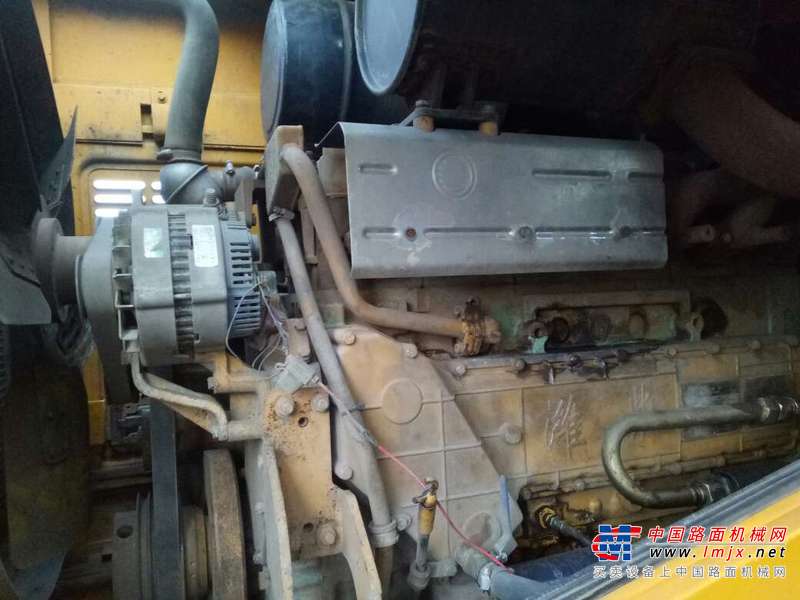 黑龙江出售转让二手6700小时2010年山工SEM650装载机
