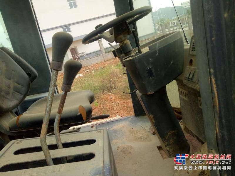 江西出售转让二手3600小时2010年柳工CLG855装载机