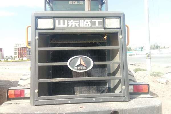甘肃出售转让二手3000小时2014年临工LG933L装载机