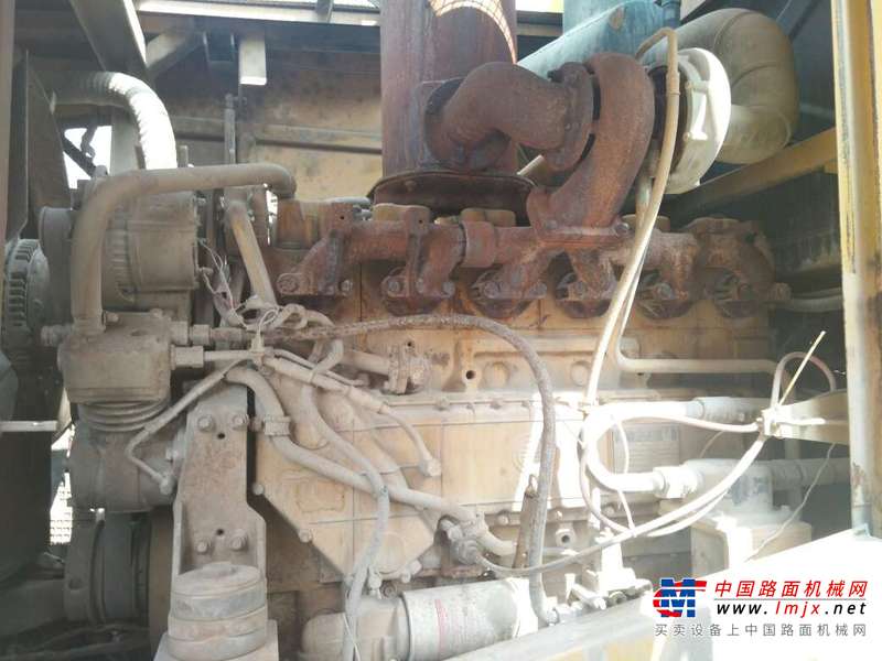 山东出售转让二手4500小时2010年山工SEM650装载机
