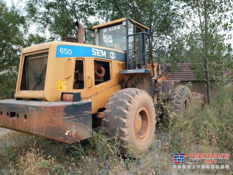 山东出售转让二手4500小时2010年山工SEM650装载机