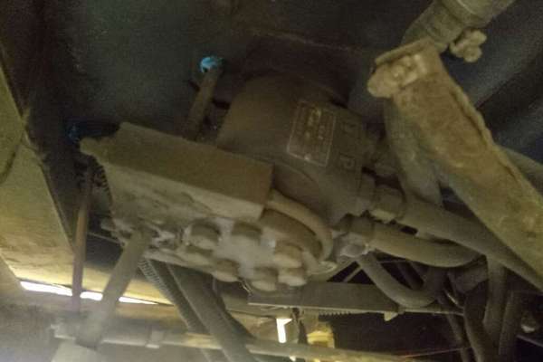 吉林出售转让二手4322小时2010年徐工ZL50G装载机