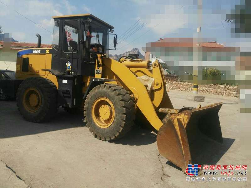 山西出售转让二手4500小时2014年山工SEM630B装载机