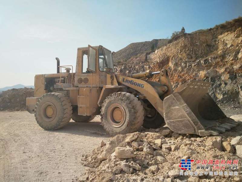 山东出售转让二手8900小时2006年柳工CLG50C装载机