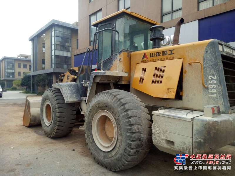 江西出售转让二手9200小时2011年临工LG952装载机