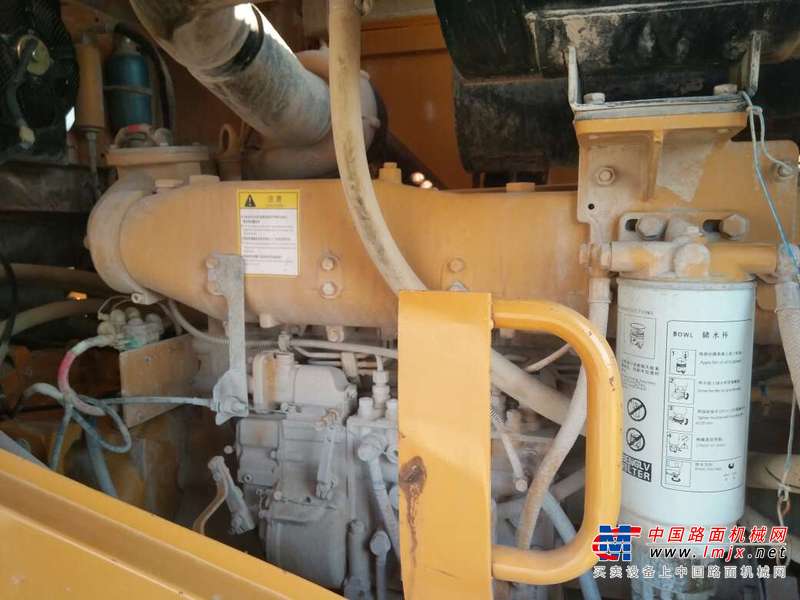 山东出售转让二手1900小时2015年山工SEM650B装载机