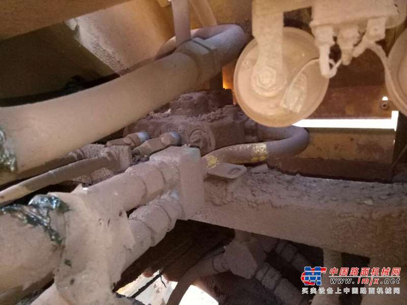 江西出售转让二手8000小时2011年龙工LG850装载机