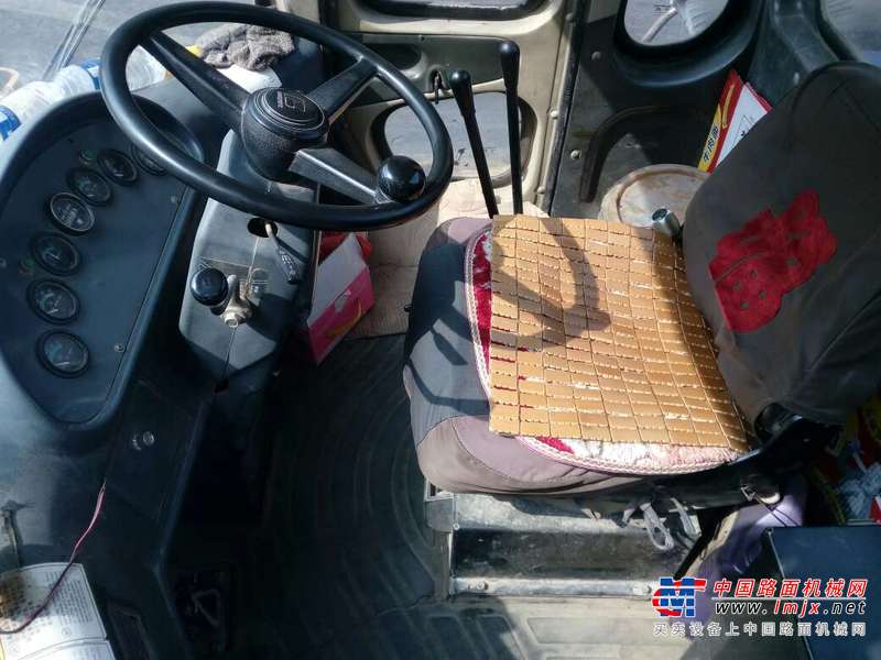 山西出售转让二手4000小时2009年龙工LG850装载机