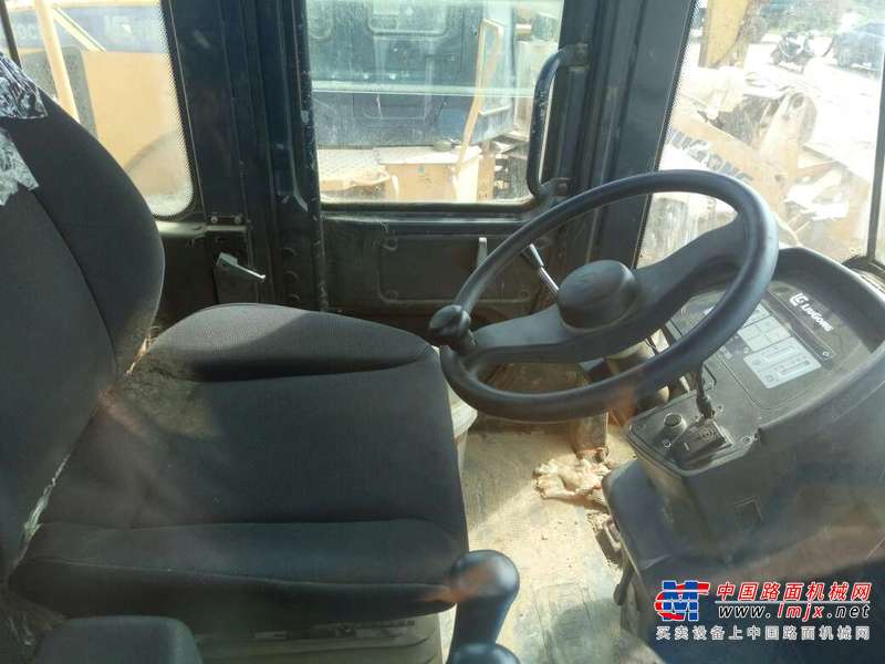 陕西出售转让二手3418小时2011年柳工CLG856装载机