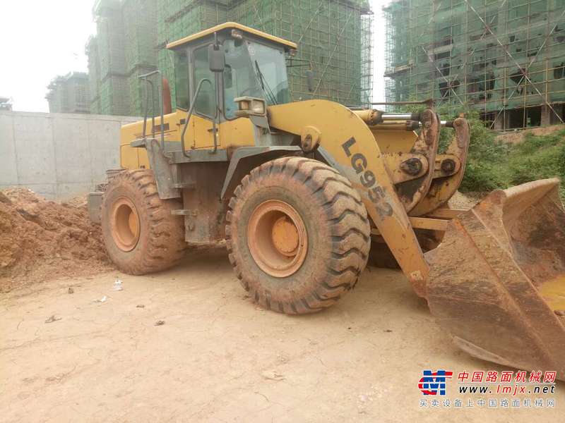 江西出售转让二手8600小时2010年临工LG952装载机