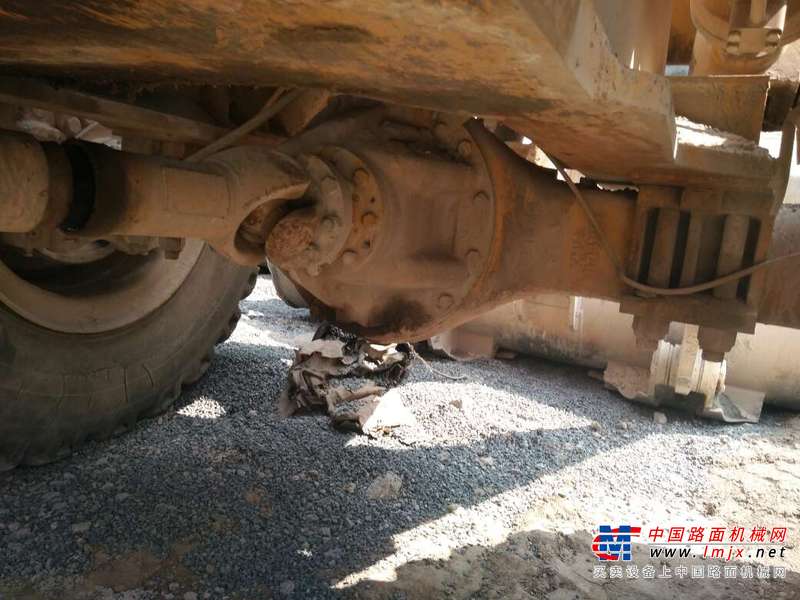 山东出售转让二手5600小时2010年山工SEM952装载机