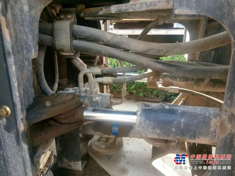 山东出售转让二手80小时2017年柳工CLG850H装载机