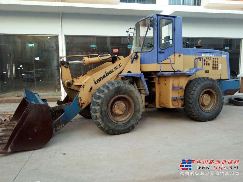 江西出售转让二手2000小时2010年龙工LG833装载机