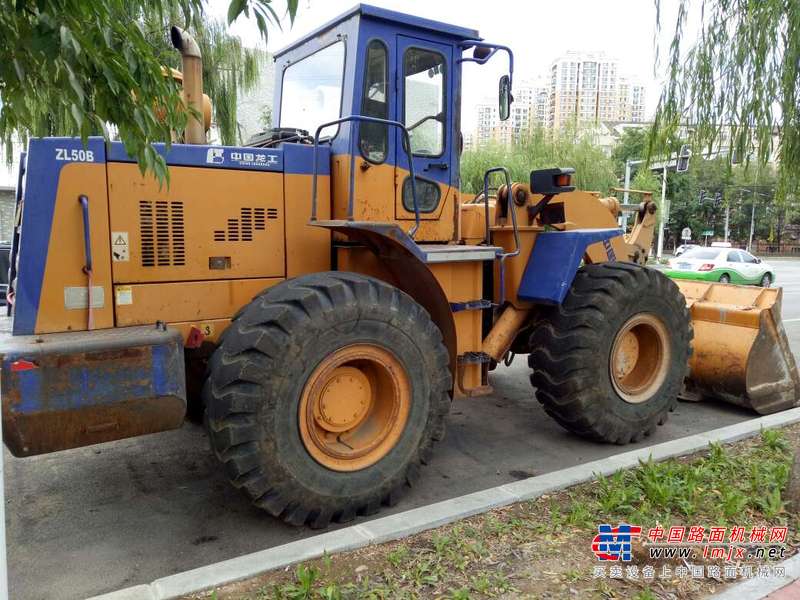 辽宁出售转让二手4000小时2006年龙工ZL50B装载机