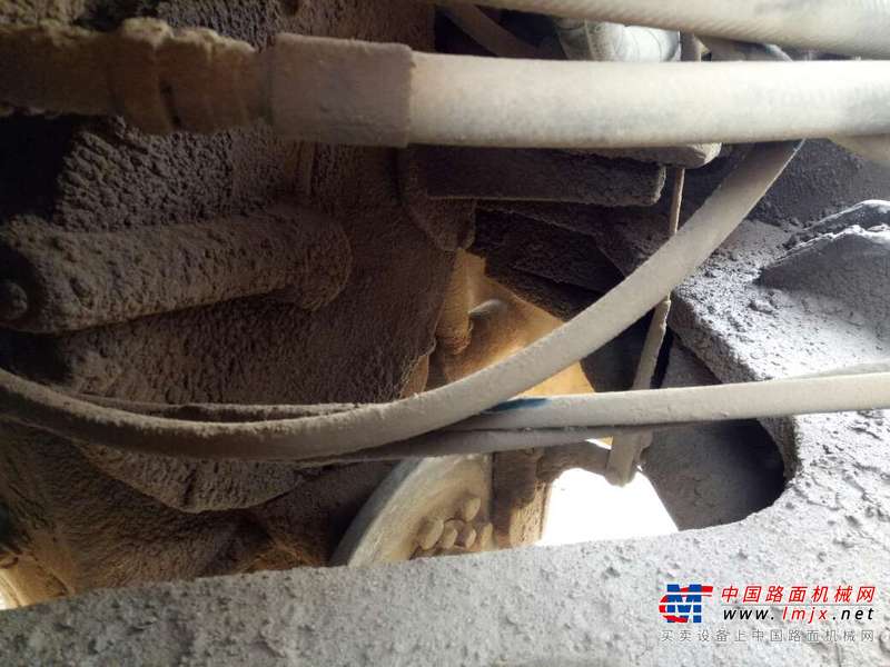 陕西出售转让二手3100小时2010年龙工LG853B装载机