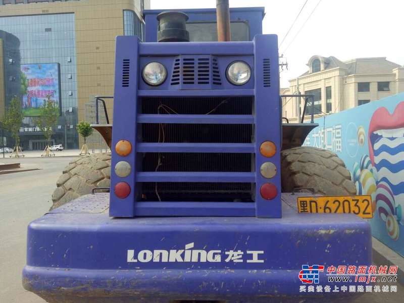 辽宁出售转让二手3000小时2010年龙工LG850装载机
