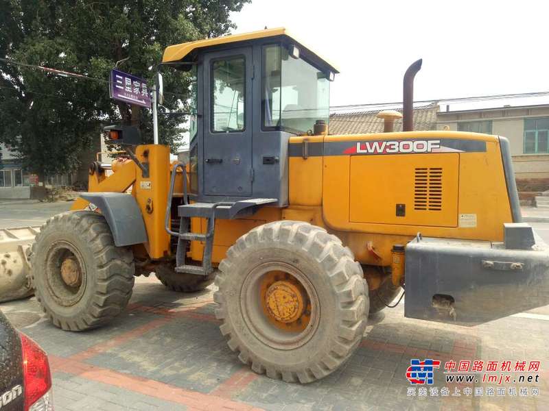 辽宁出售转让二手3000小时2010年徐工LW300F装载机