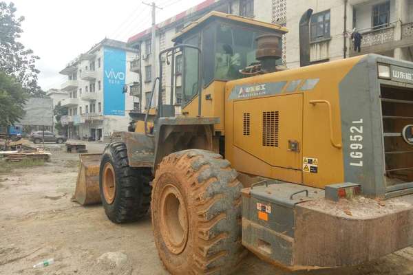 江西出售转让二手9800小时2009年临工LG952L装载机
