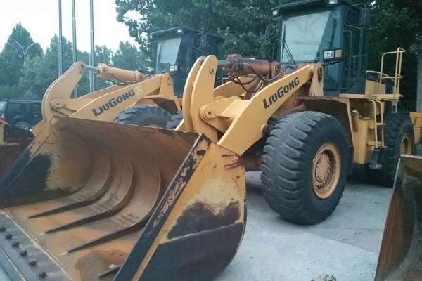 山东出售转让二手3600小时2012年柳工CLG862装载机