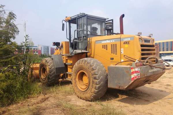 山东出售转让二手5200小时2010年龙工LG855B装载机