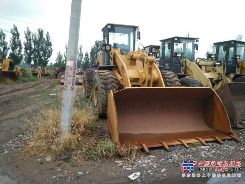 山东出售转让二手3200小时2014年山工SEM652B装载机