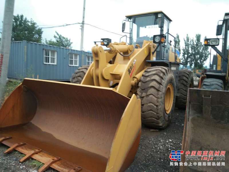 山东出售转让二手3200小时2014年山工SEM652B装载机