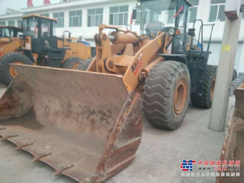 山东出售转让二手2500小时2013年山工SEM650B装载机