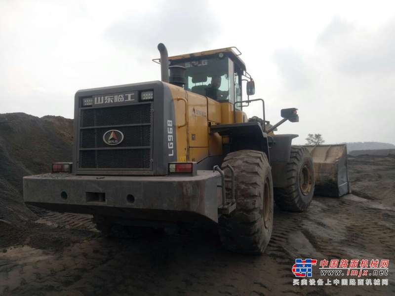 辽宁出售转让二手8000小时2013年临工LG968装载机