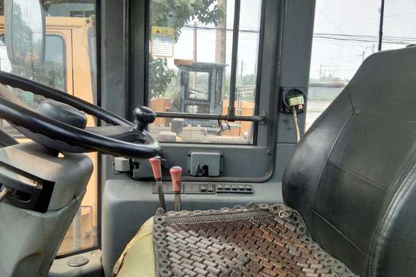 河北出售转让二手6000小时2011年临工LG953装载机