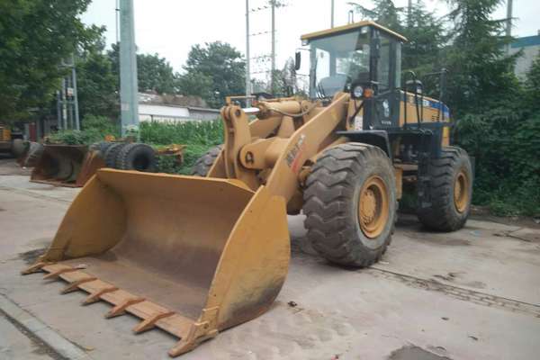 山东出售转让二手1600小时2015年山工SEM650B装载机