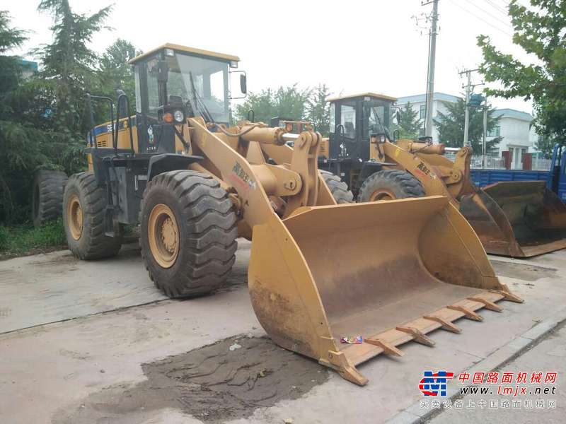 山东出售转让二手1600小时2015年山工SEM650B装载机