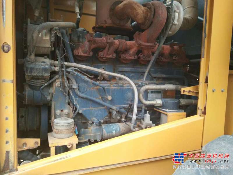 山东出售转让二手1600小时2015年山工SEM650B装载机