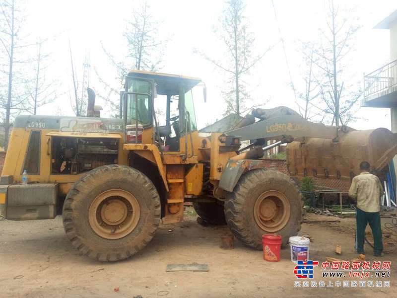 辽宁出售转让二手10000小时2005年临工LG950装载机