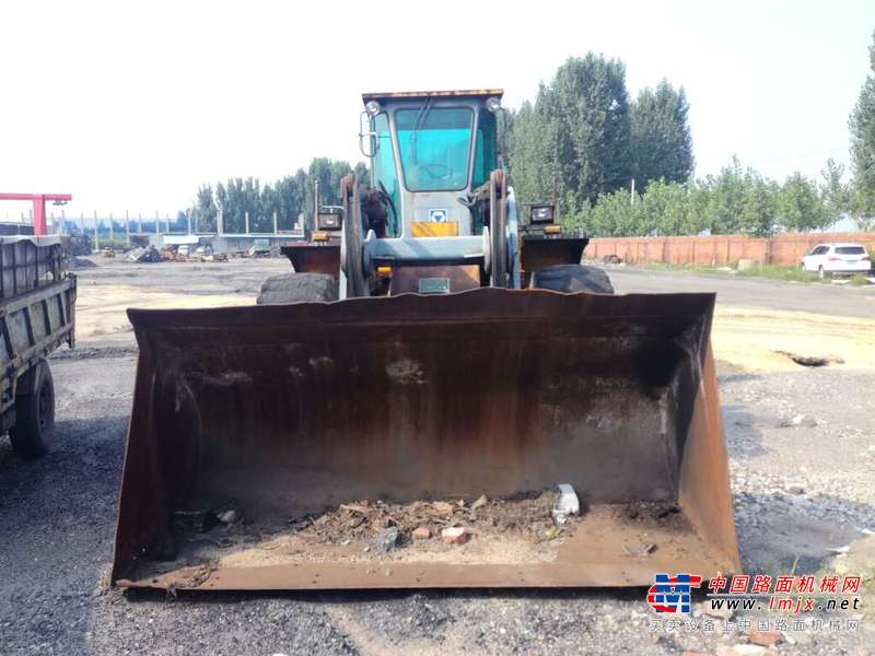 山东出售转让二手7600小时2005年徐工LW520F装载机