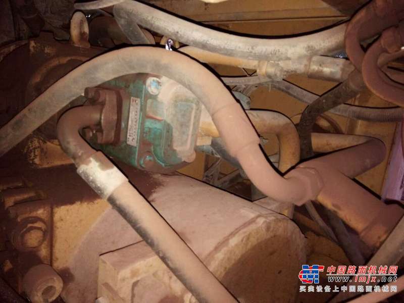 江西出售转让二手9000小时2010年龙工LG850装载机