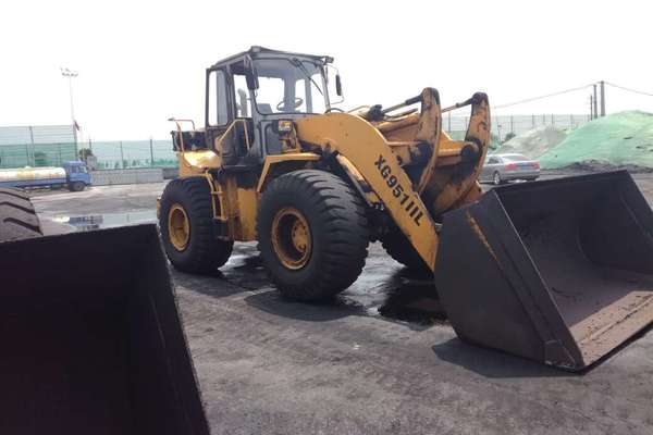 山东出售转让二手5200小时2008年厦工XG951II装载机