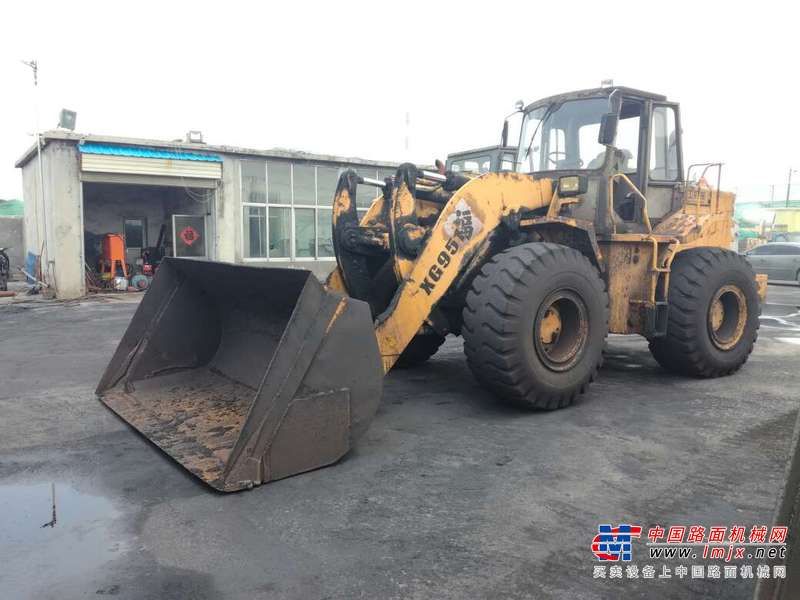 山东出售转让二手7800小时2006年厦工XG951L装载机