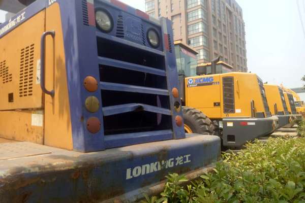 江西出售转让二手8600小时2010年龙工850装载机